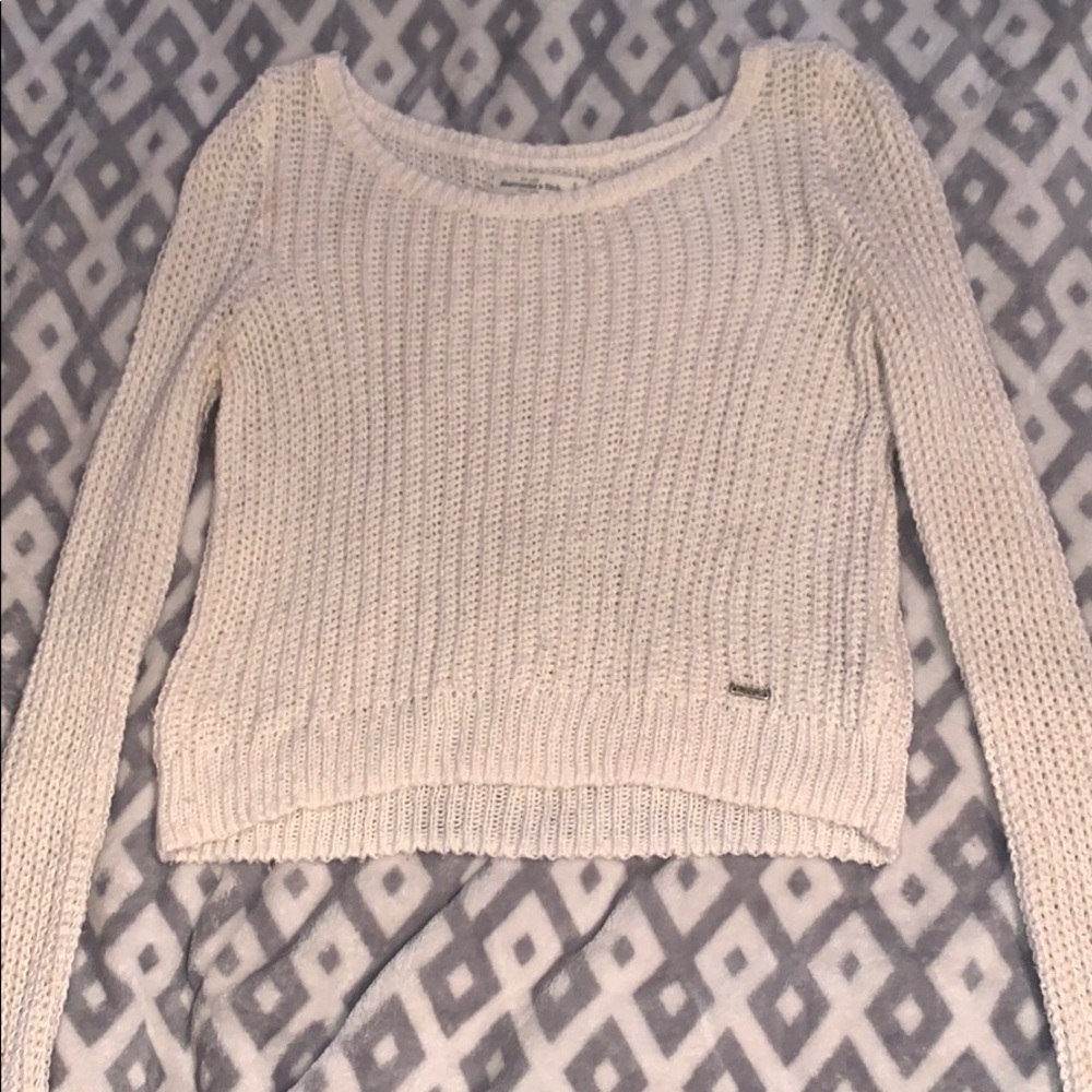 White knit sweater